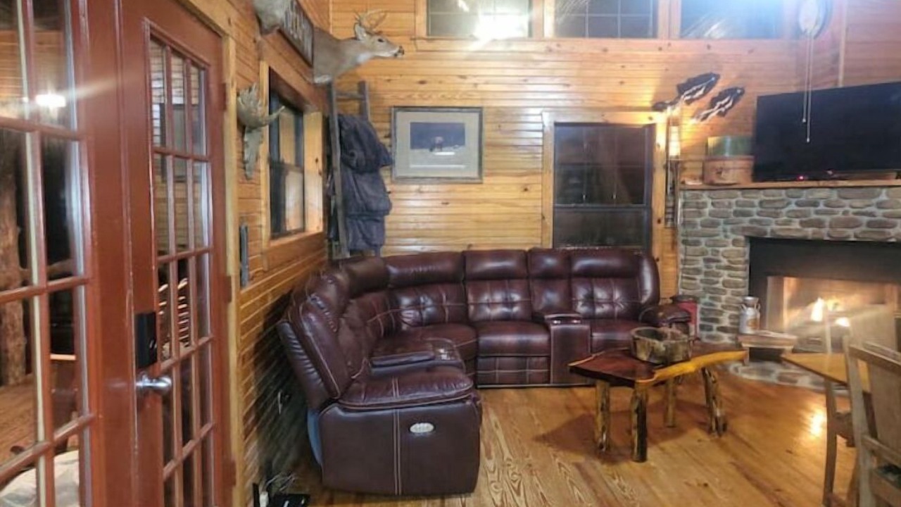 Photo of Livingroom in Boswell