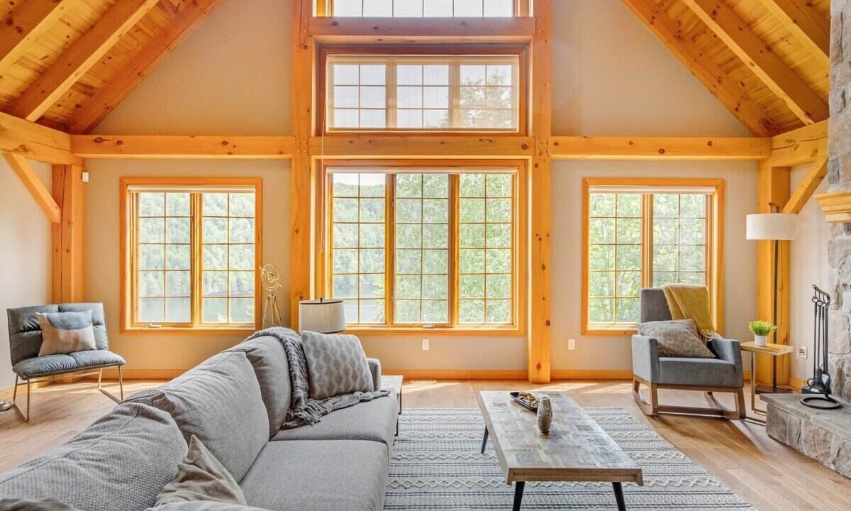 Photo of Livingroom in Val-des-Monts