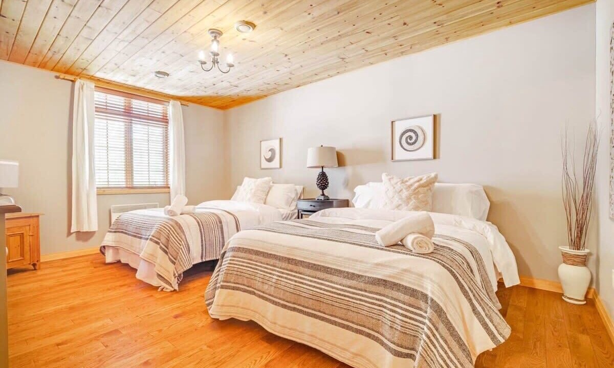 Photo of Bedroom in Val-des-Monts