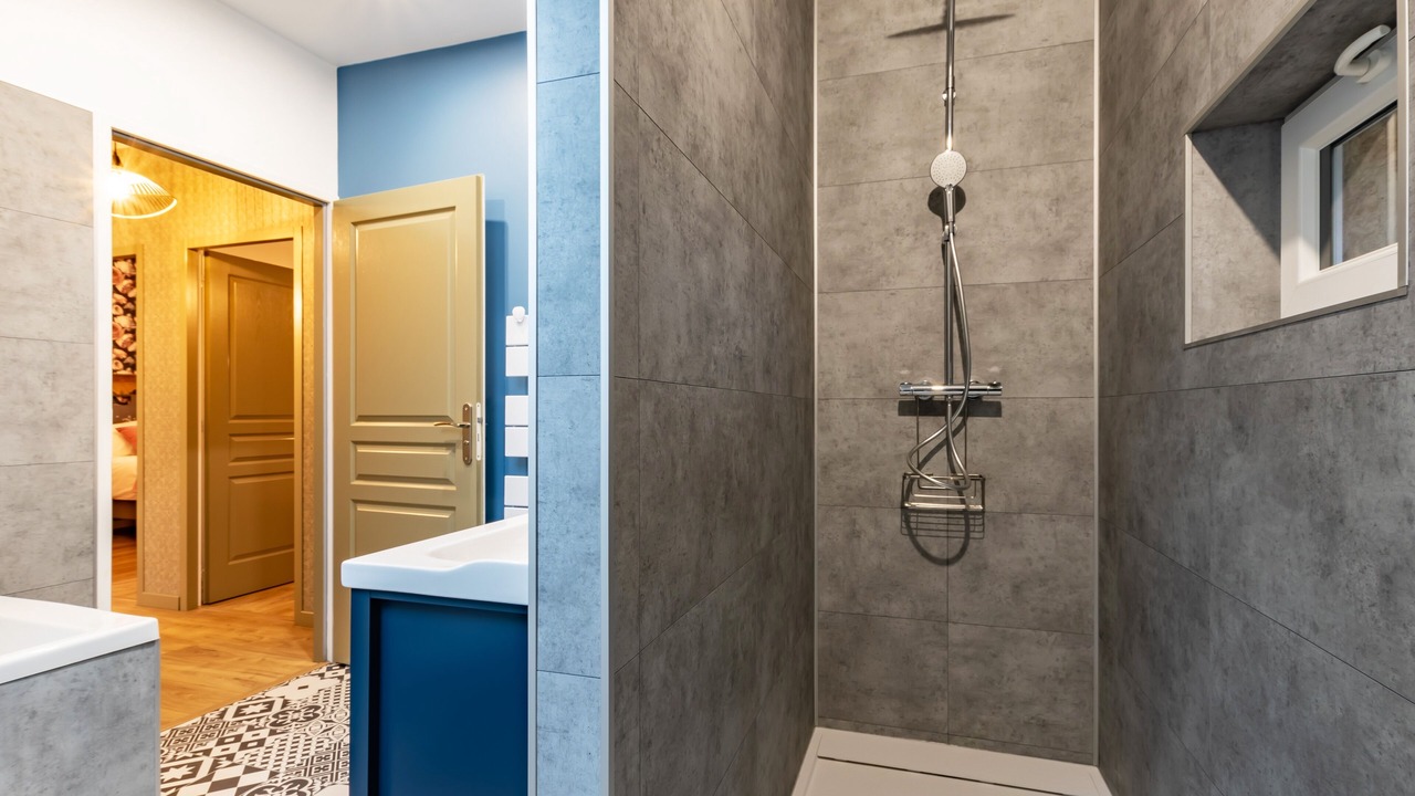 Photo of Bathroom in Clermont-les-Fermes