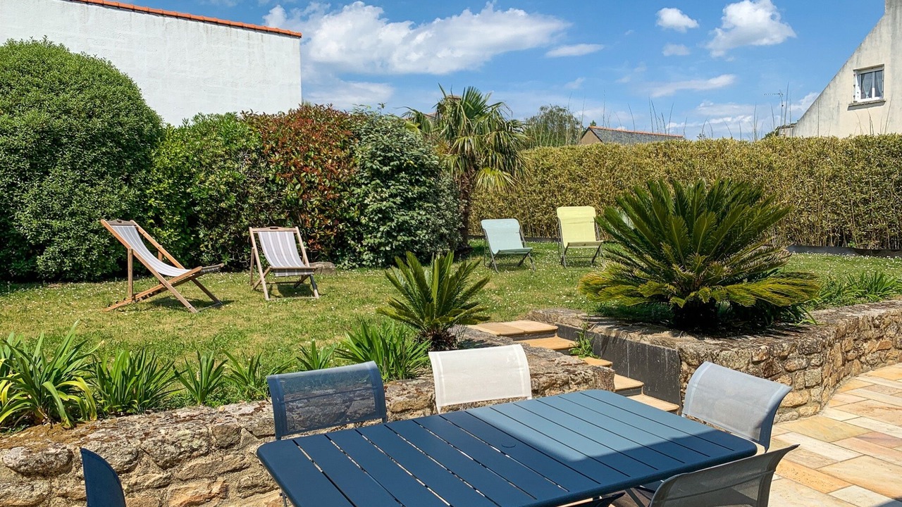 Photo of Outdoor in Damgan