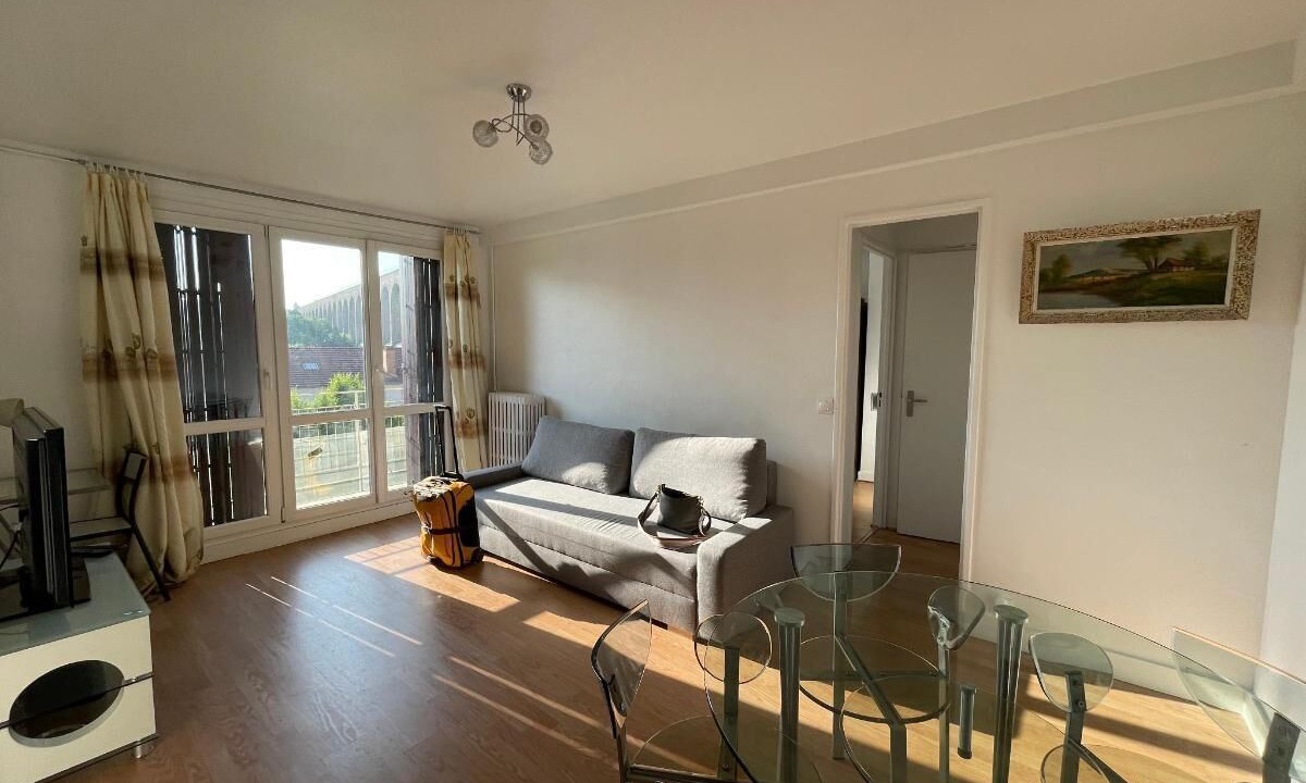 Photo of Livingroom in Arcueil