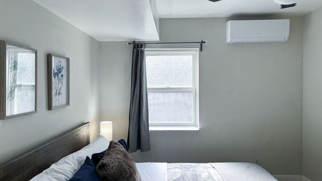 Photo of Bedroom in Bayonne