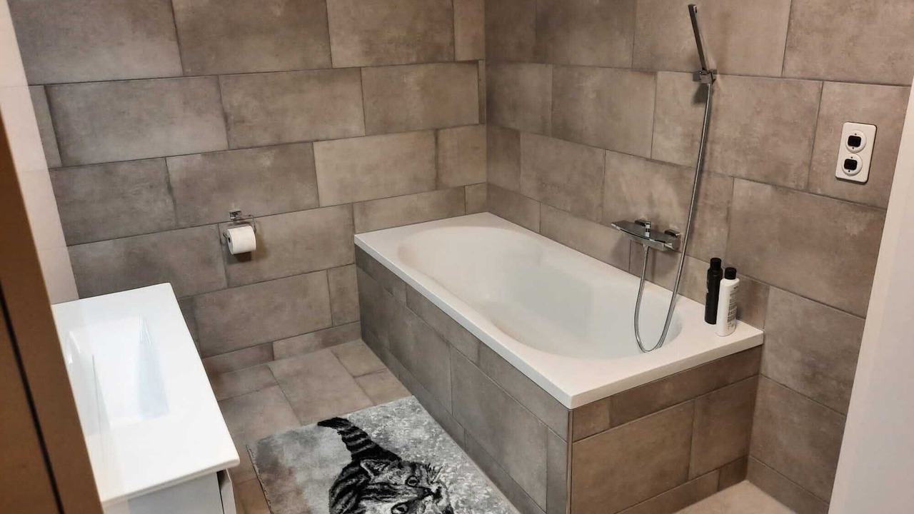 Photo of Bathroom in Andelfingen District