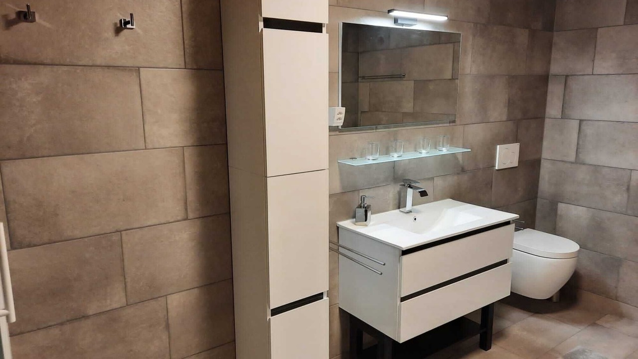 Photo of Bathroom in Andelfingen District