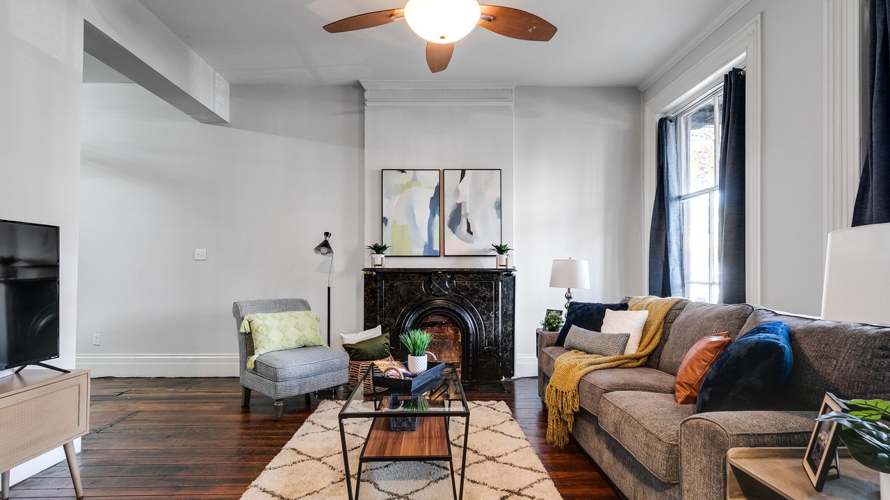 Photo of Livingroom in Jackson Ward