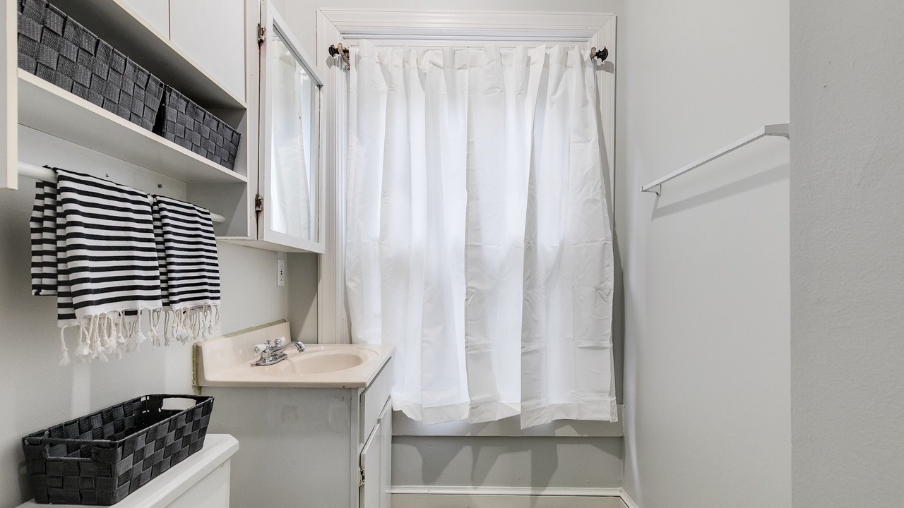 Photo of Bathroom in Jackson Ward