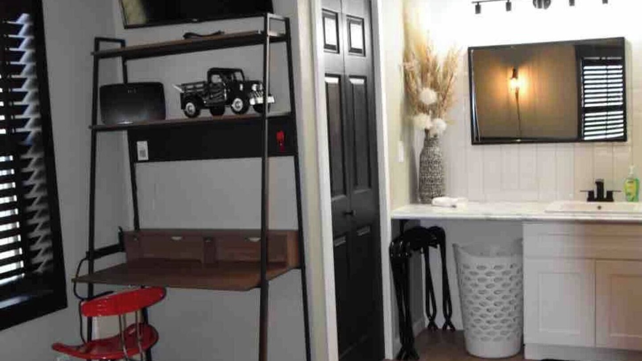 Photo of Bedroom in Brownwood