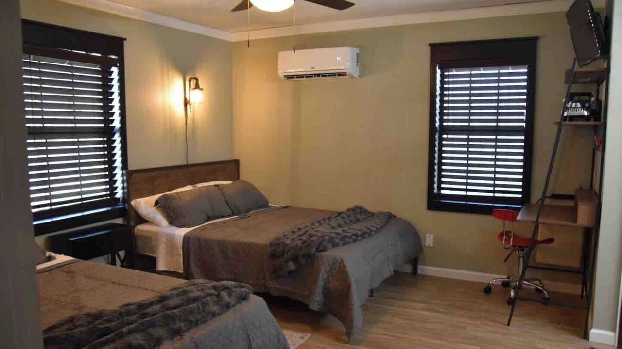 Photo of Bedroom in Brownwood