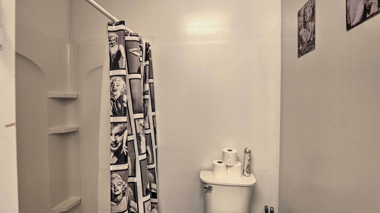 Photo of Bathroom in Oaks Corners