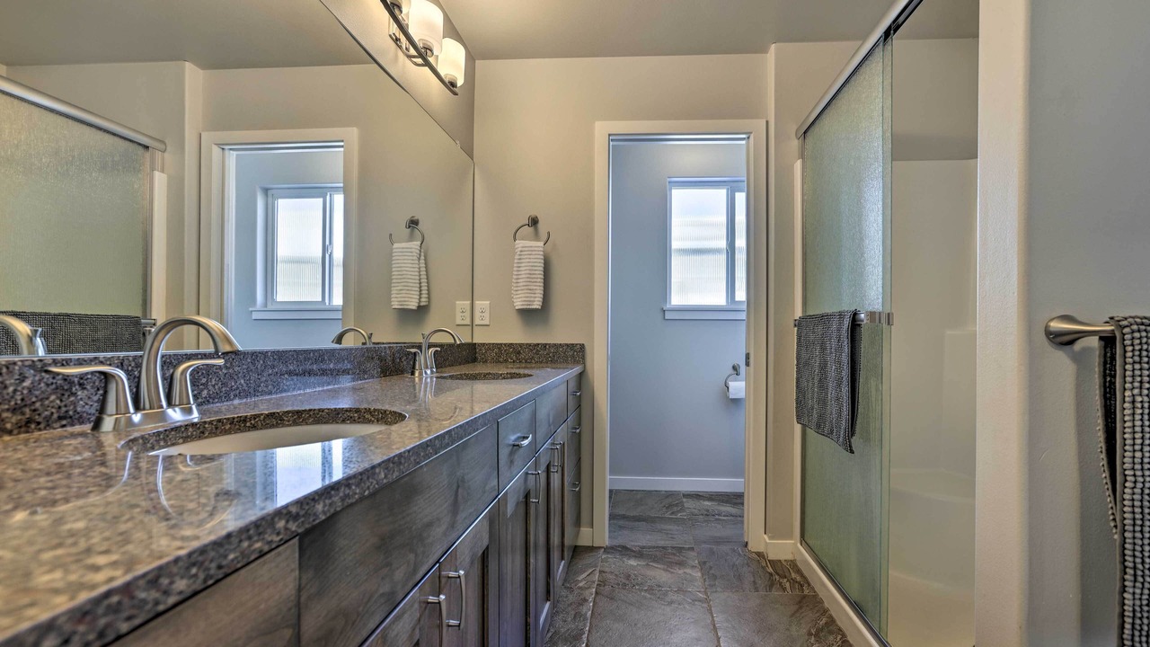 Photo of Bathroom in Old Farm District