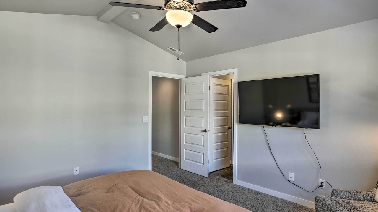 Photo of Bedroom in Old Farm District