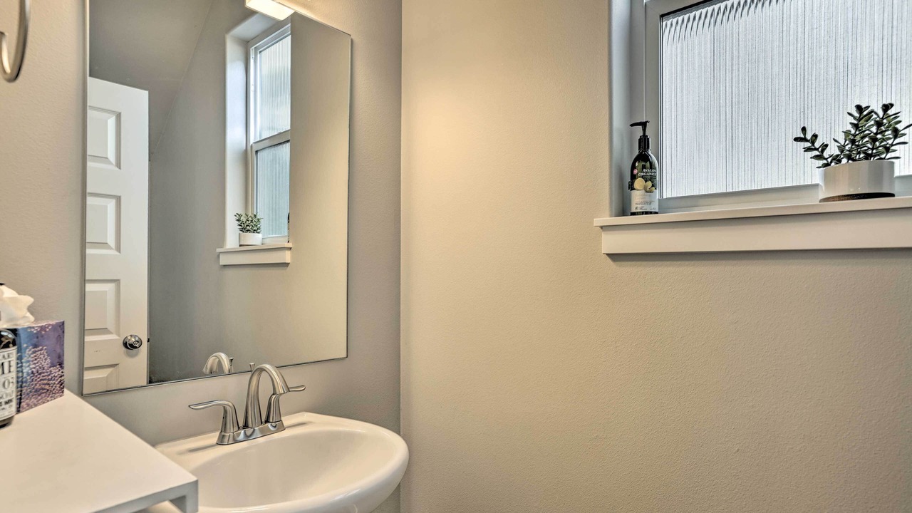 Photo of Bathroom in Old Farm District