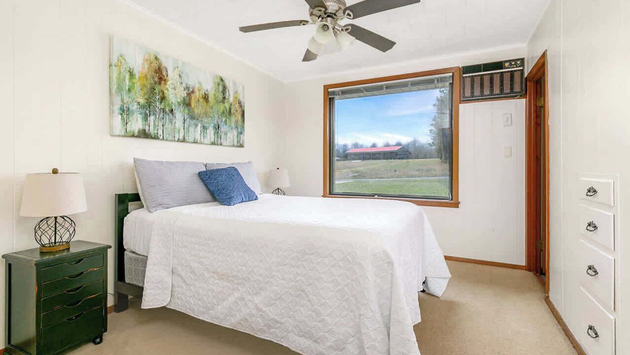 Photo of Bedroom in Farmerville