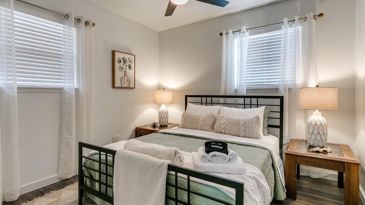 Photo of Bedroom in Norman