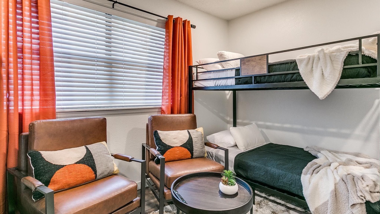 Photo of Bedroom in Norman