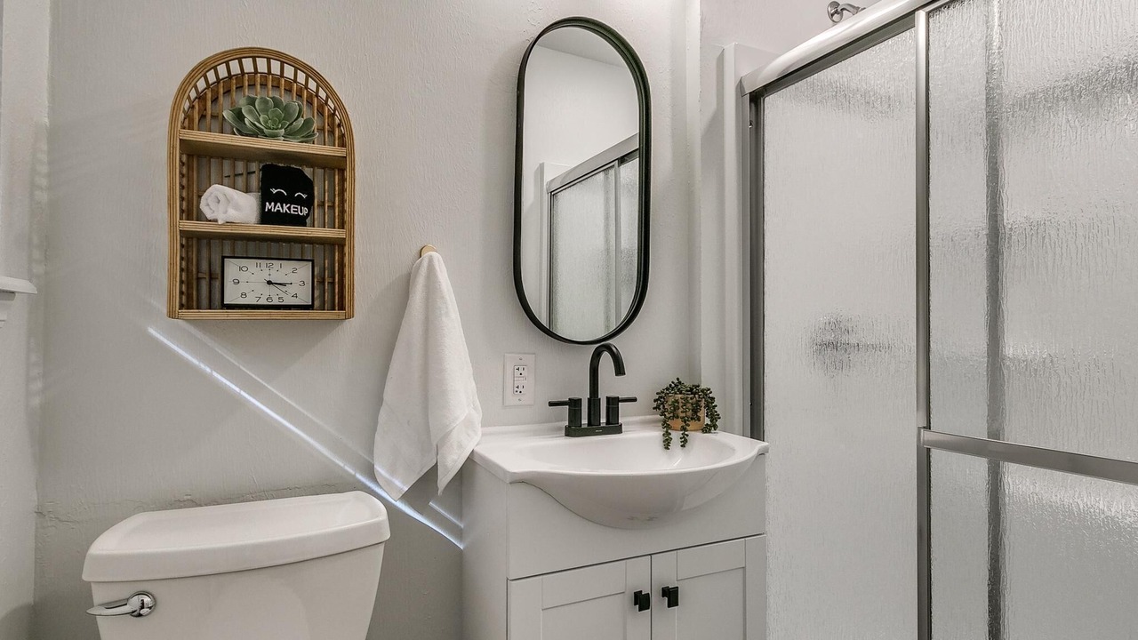 Photo of Bathroom in Norman