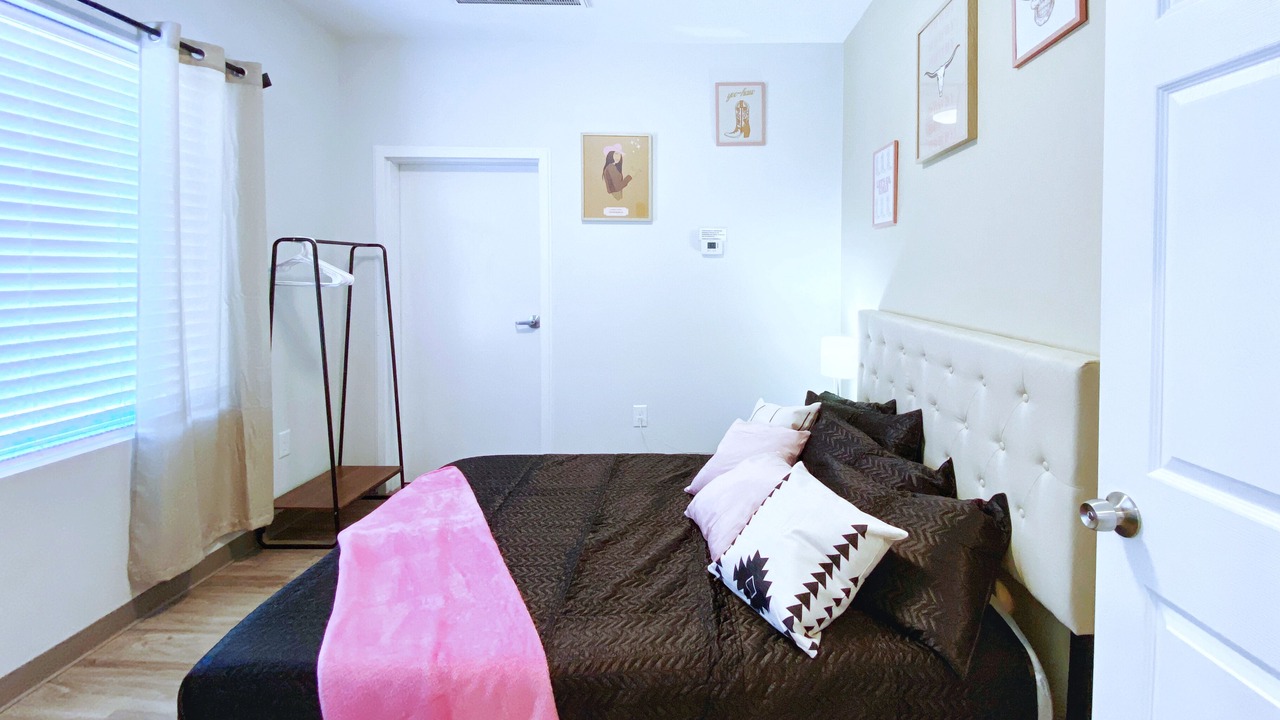 Photo of Bedroom in Maxwell