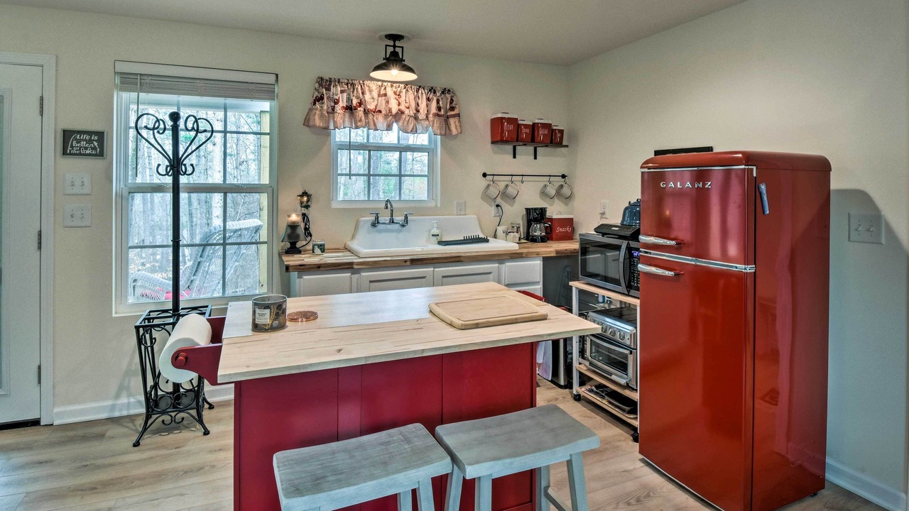 Photo of Kitchen in Demorest