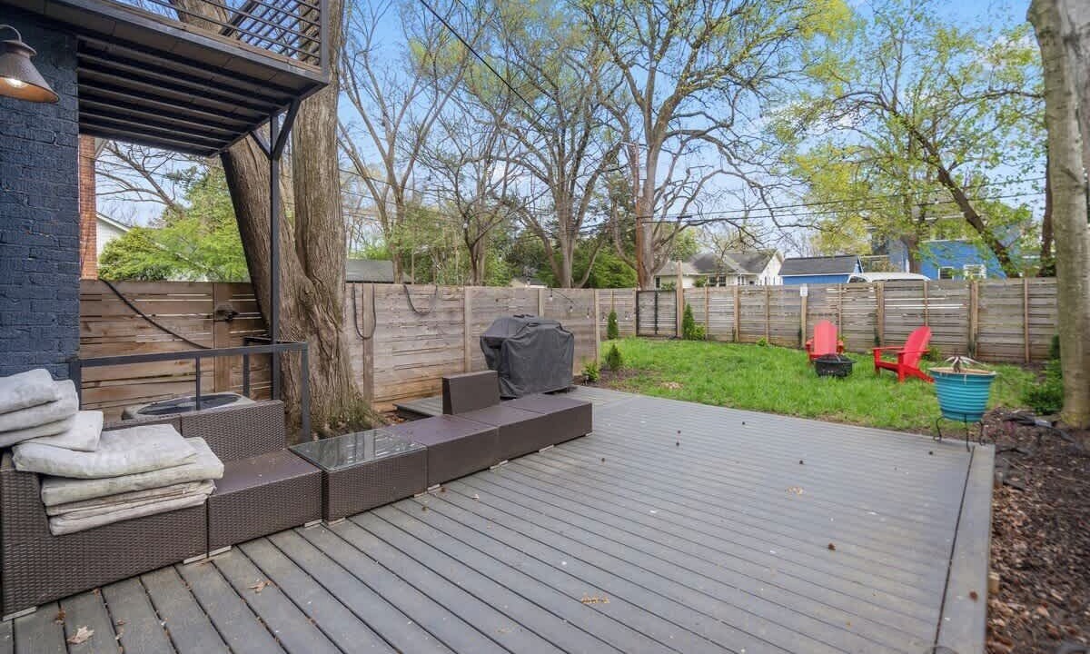 Photo of Patio Balcony in Plaza Midwood