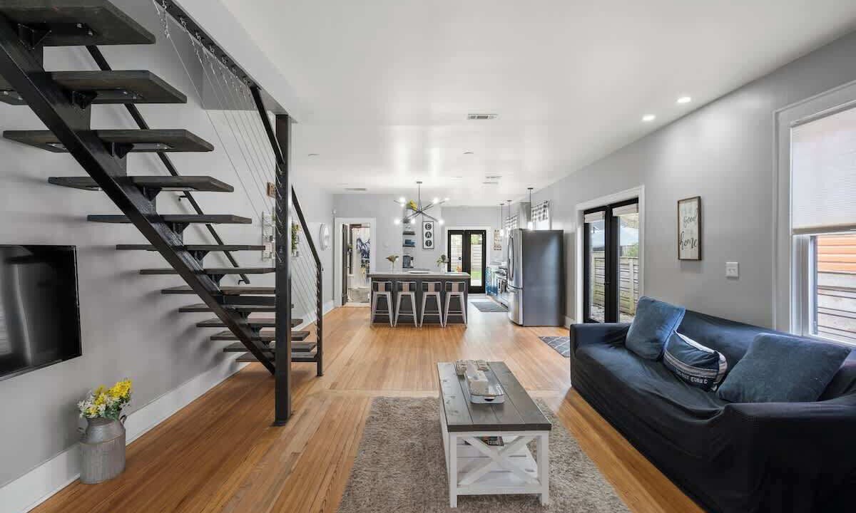 Photo of Livingroom in Plaza Midwood