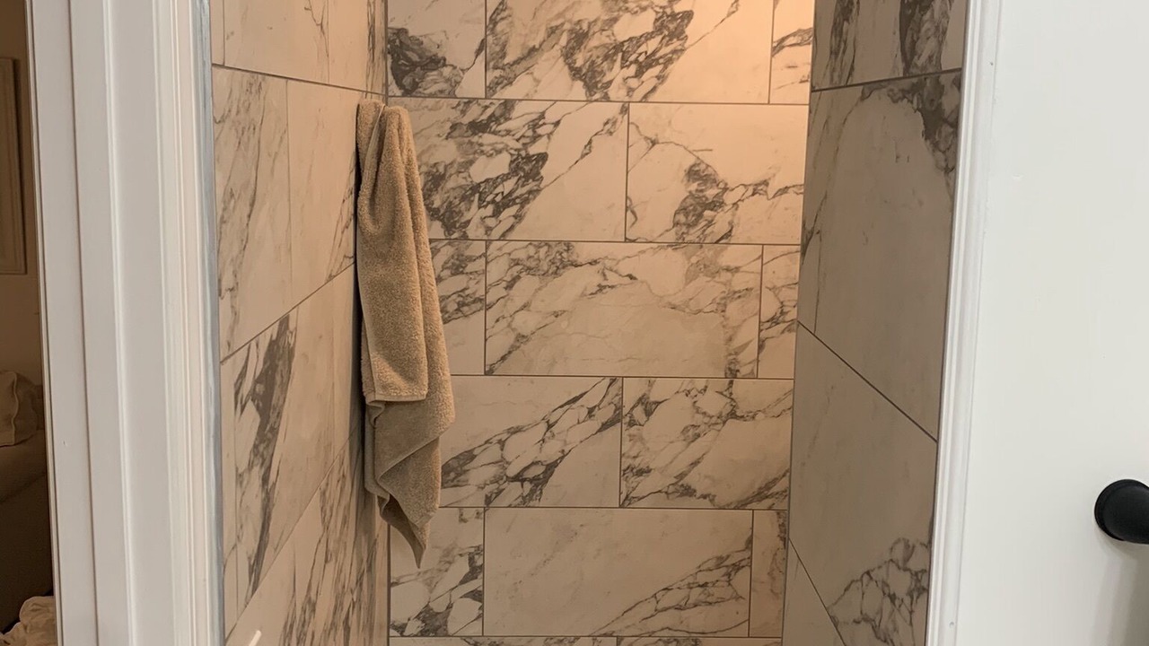 Photo of Bathroom in Jasper