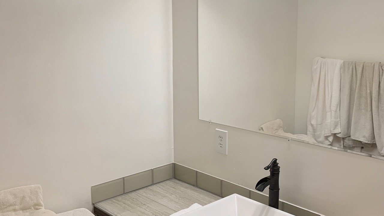 Photo of Bathroom in Jasper