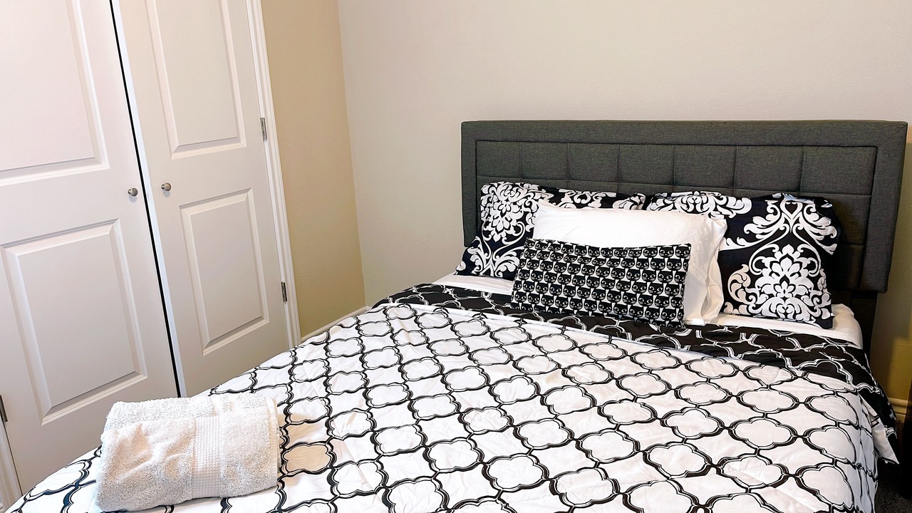 Photo of Bedroom in South Arlington
