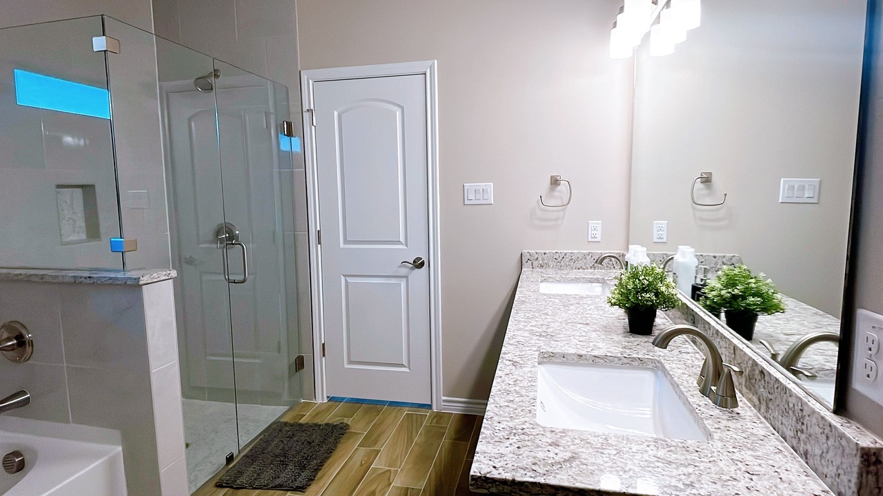 Photo of Bathroom in South Arlington