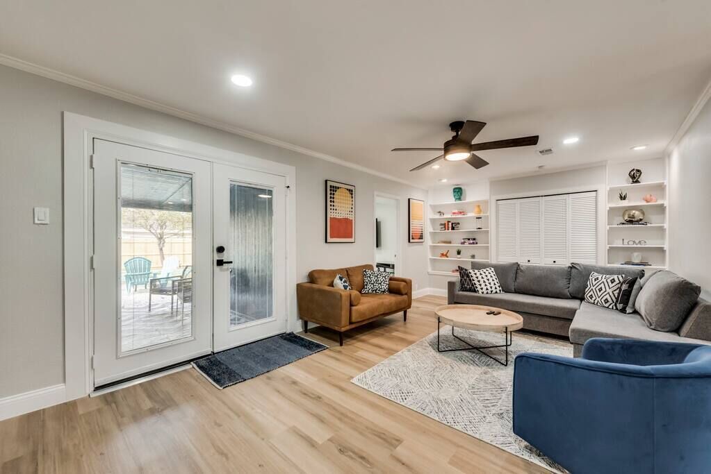 Photo of Others in Plano