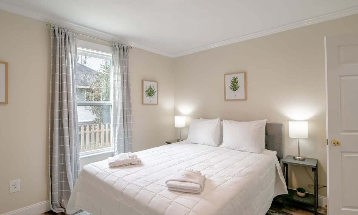 Photo of Bedroom in Mobile