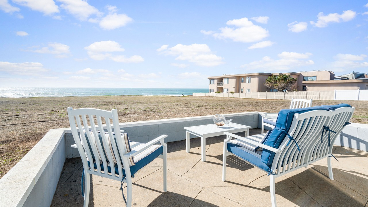 Photo of Patio Balcony in San Simeon