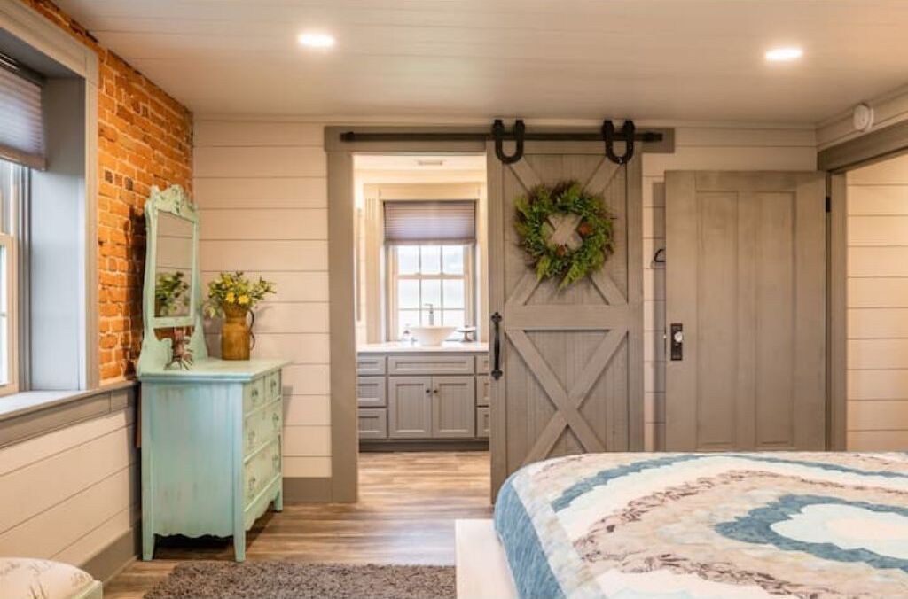 Photo of Bedroom in Elizabethtown