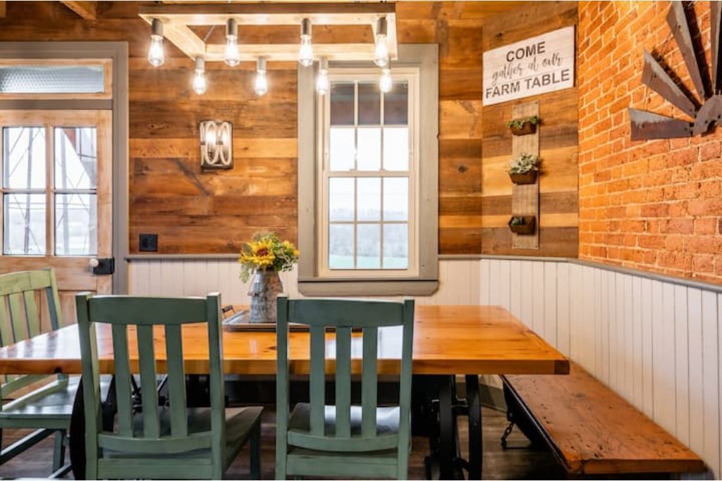 Photo of Others in Elizabethtown