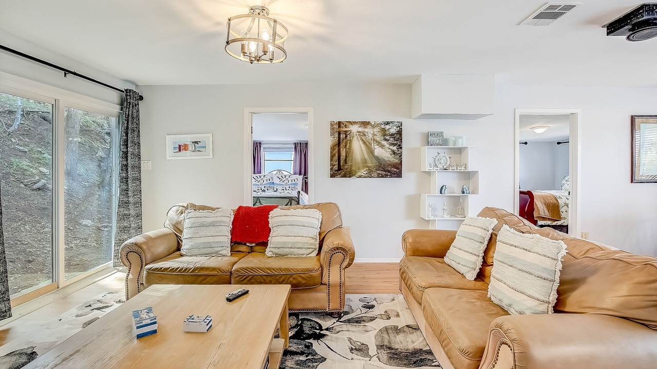 Photo of Livingroom in Pedernales Bend