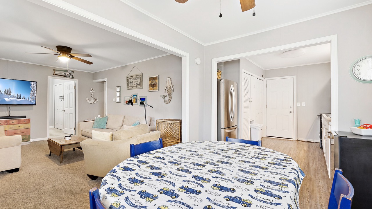 Photo of Livingroom in Lexington