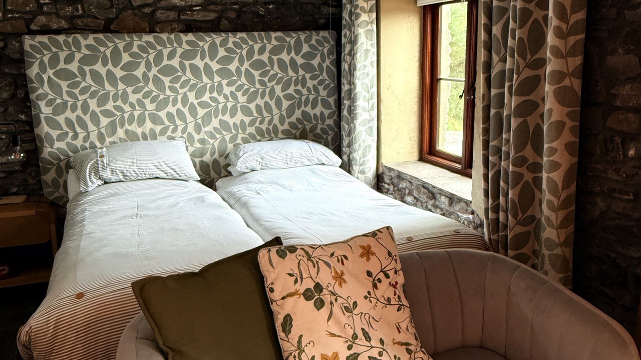 Photo of Others in Cwmbach