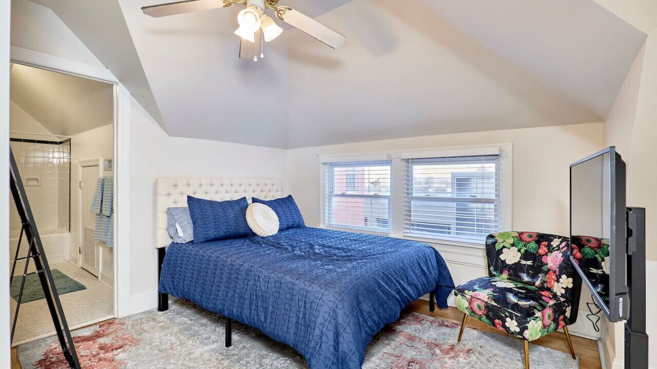 Photo of Bedroom in Grand Center