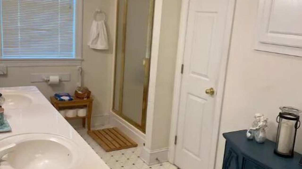Photo of Bathroom in Marshallberg