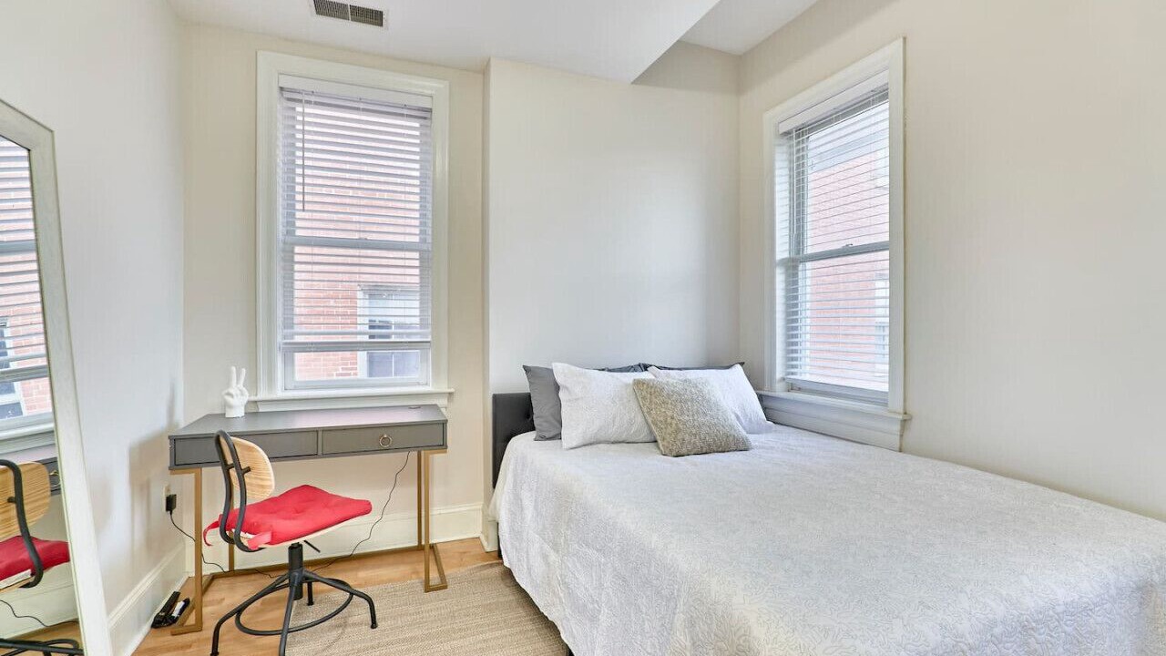 Photo of Bedroom in Grand Center