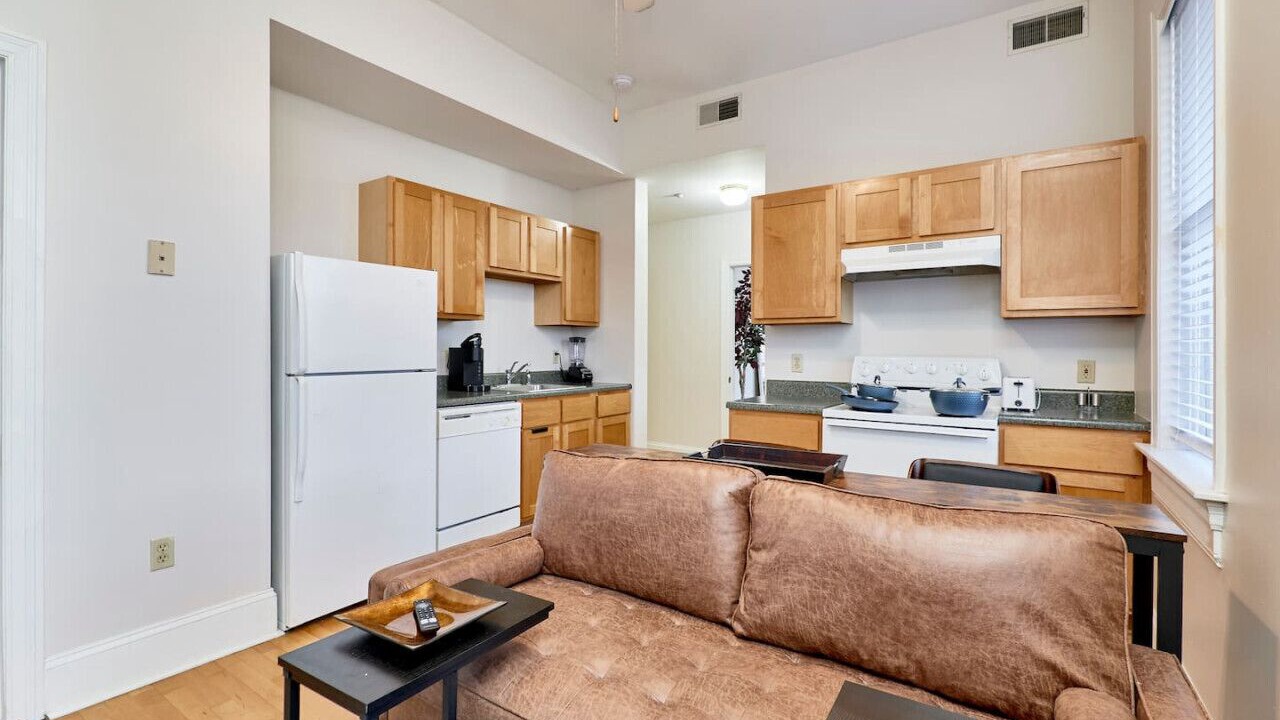 Photo of Livingroom in Grand Center