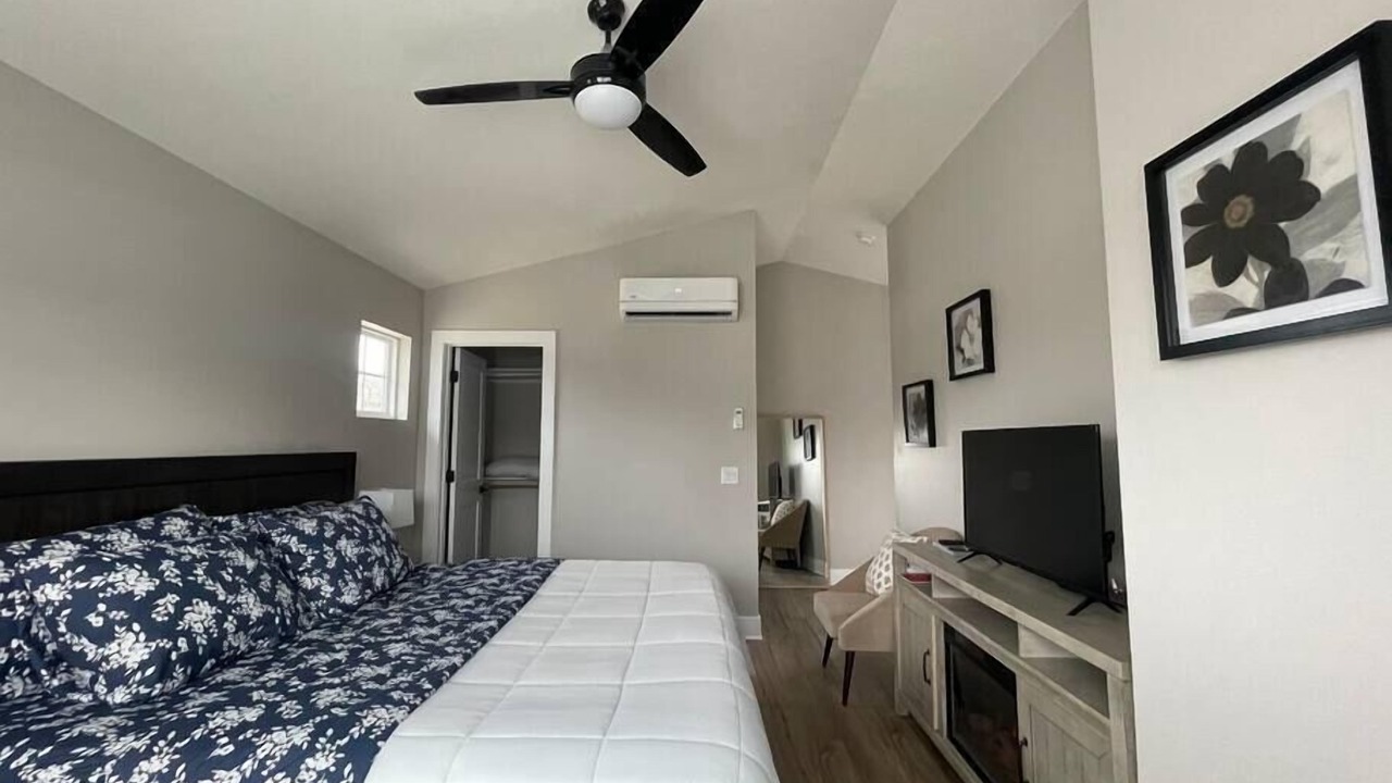 Photo of Bedroom in Dahlman