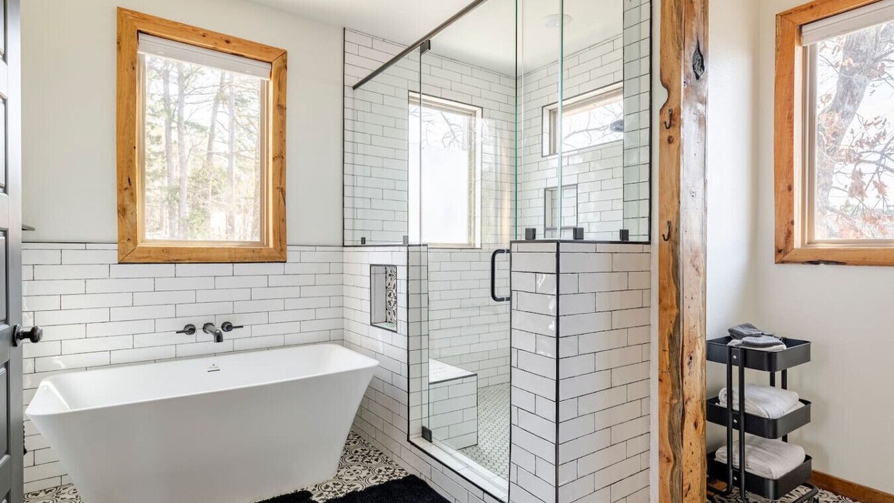 Photo of Bathroom in Flint
