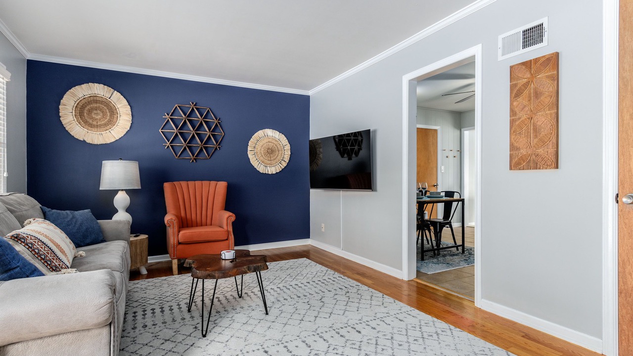 Photo of Livingroom in Overland Park
