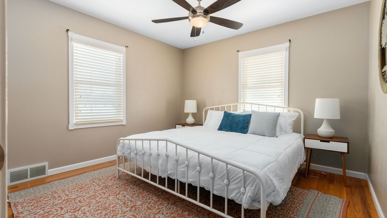 Photo of Bedroom in Overland Park