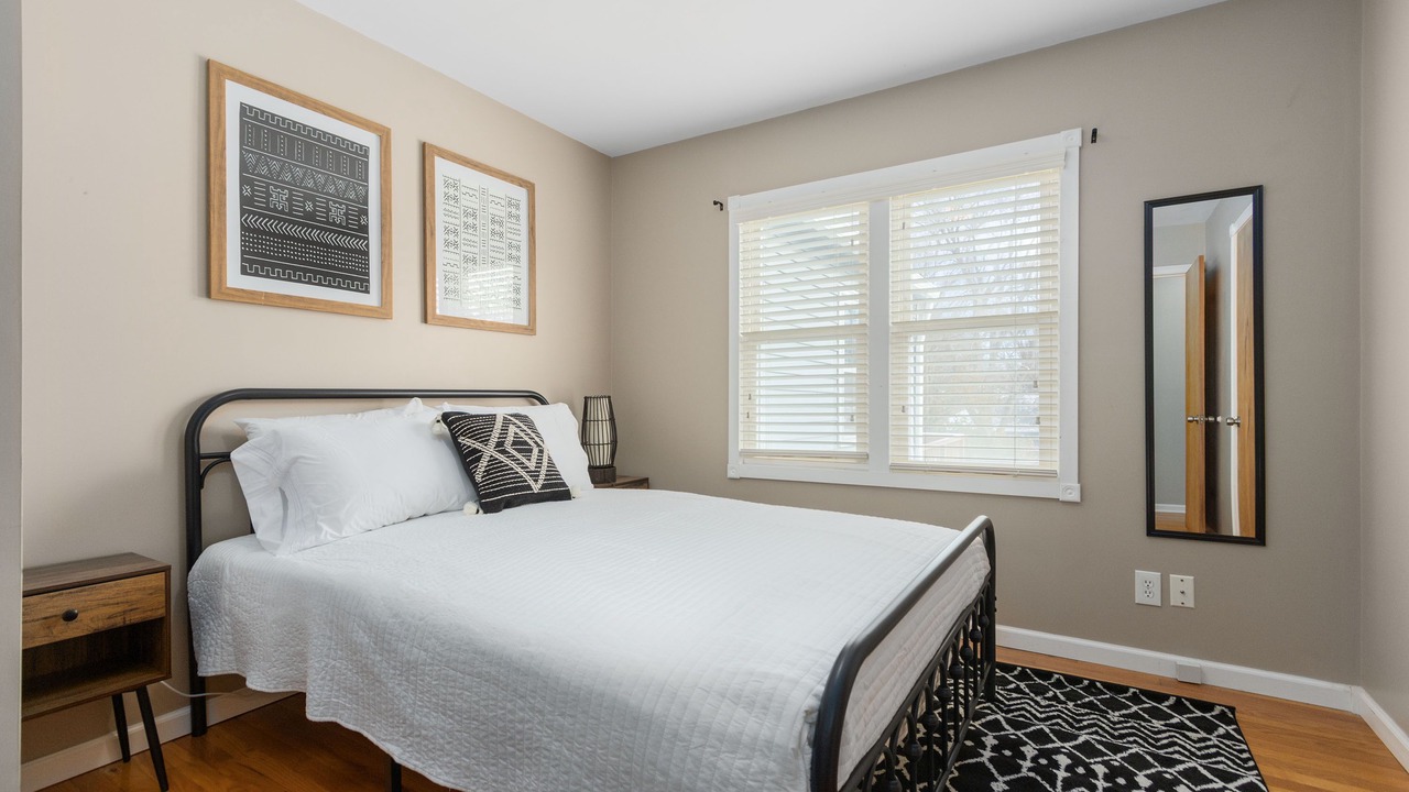 Photo of Bedroom in Overland Park