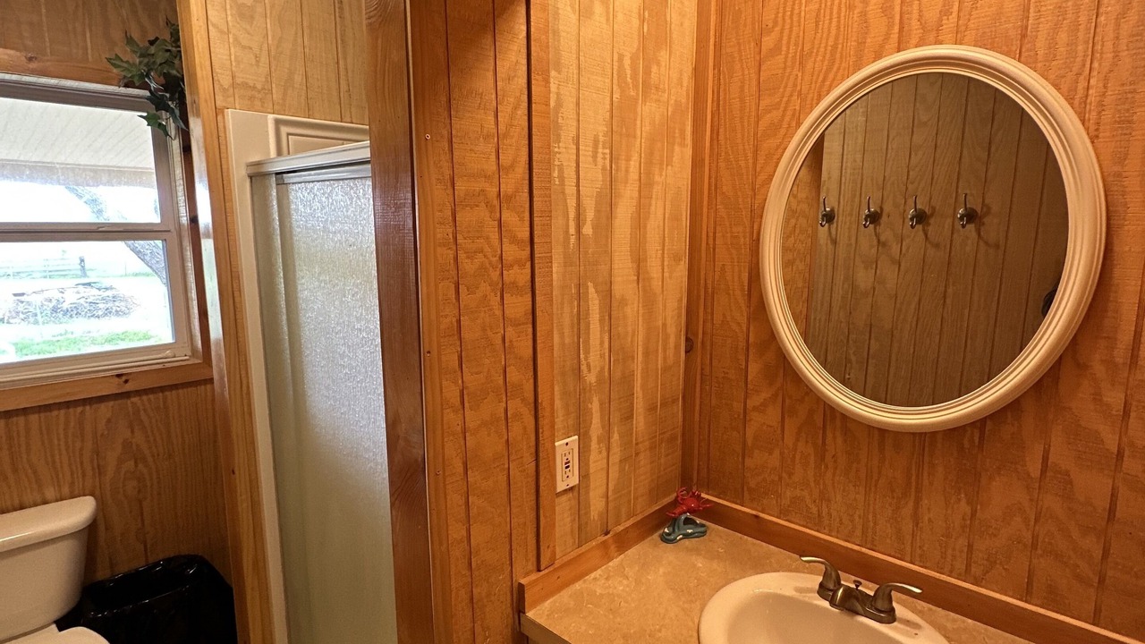 Photo of Bathroom in Council Hill