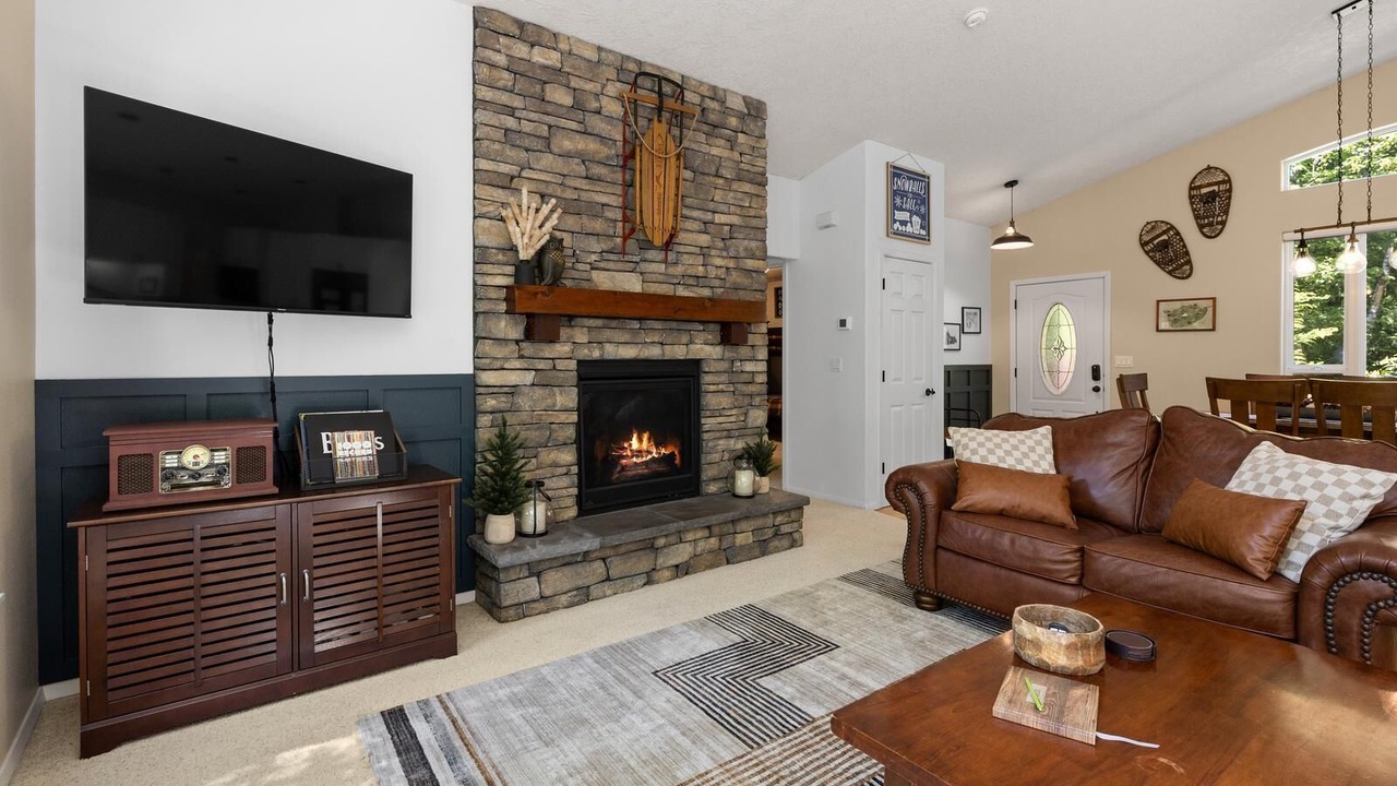 Photo of Livingroom in Mount Hood Village