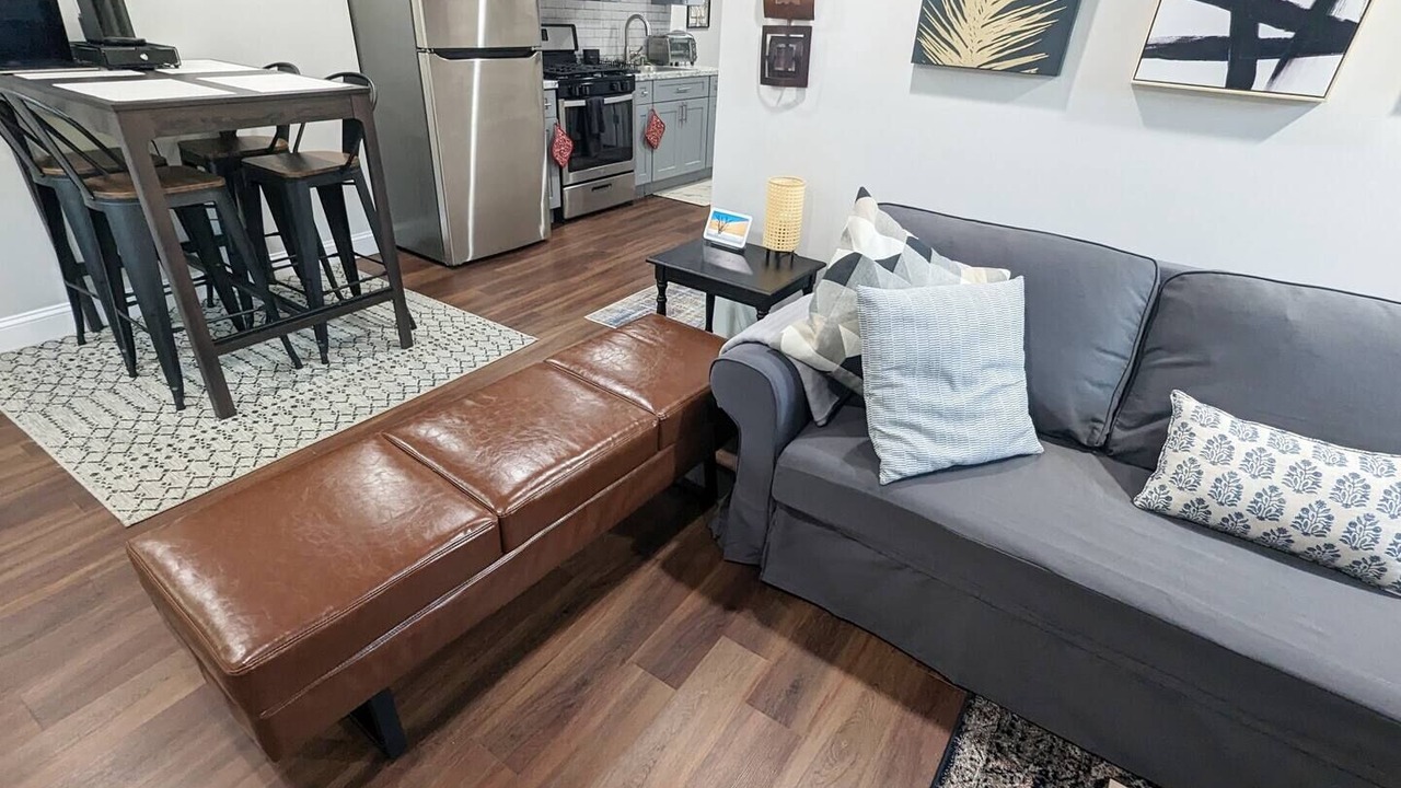 Photo of Livingroom in Albany