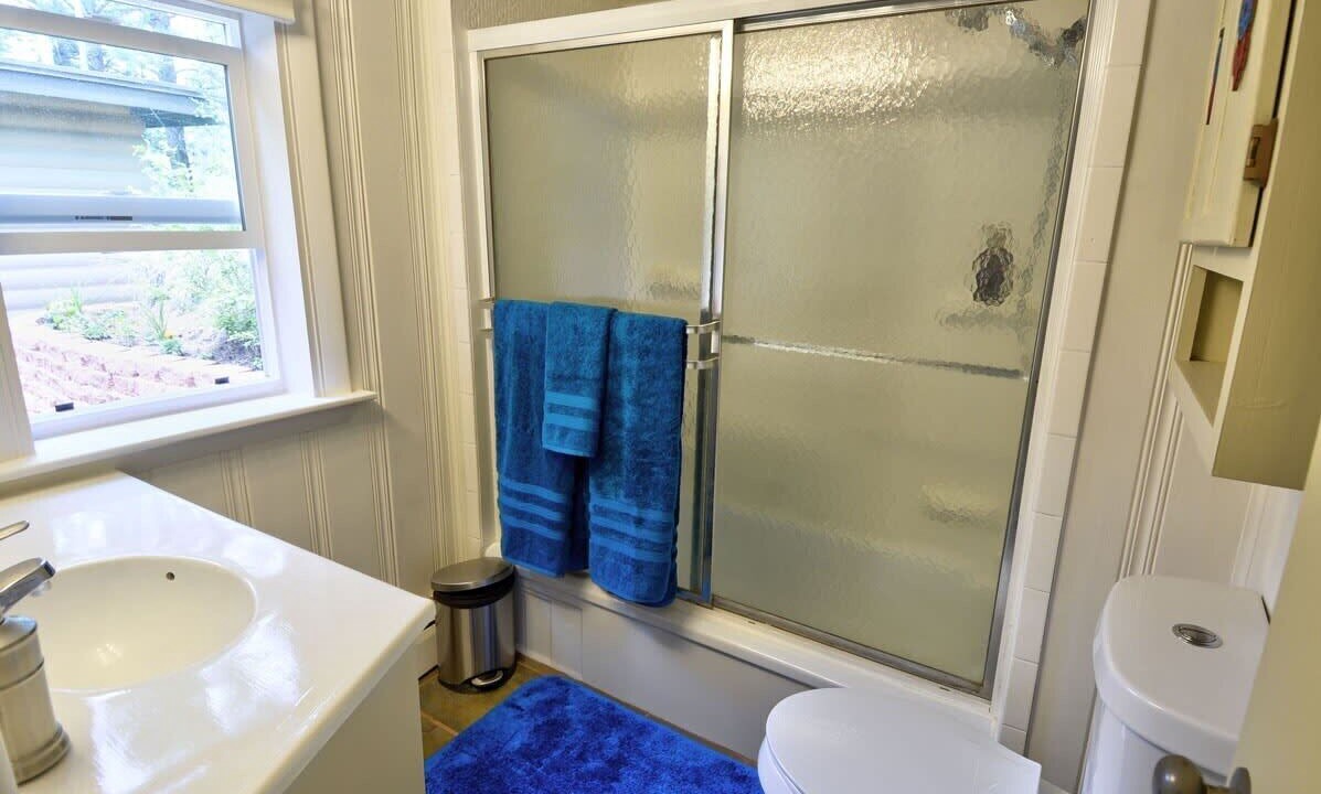 Photo of Bathroom in Green Mountain Falls
